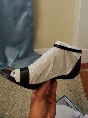 Pashion Footwear Coal Leather Size 11